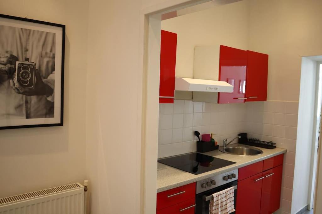 Bloom - Cozy Apartment, 5 Stops To Center Wien